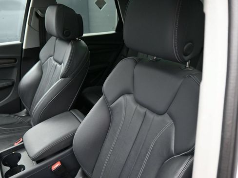 Used 2024 Audi Q5 2.0T Premium Plus AWD/4WD image 12