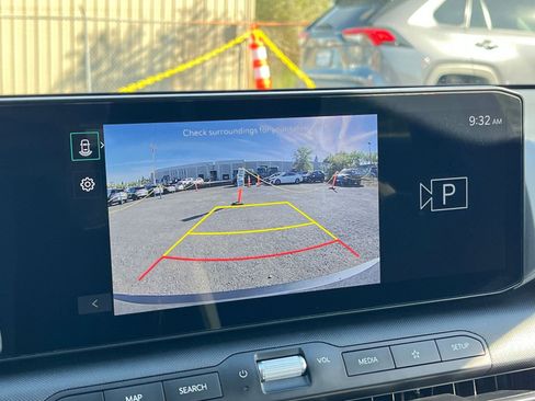 Used 2025 Kia K4 LXS image 22