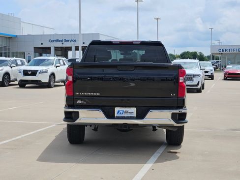 Used 2022 Chevrolet Silverado 1500 LT RWD image 6