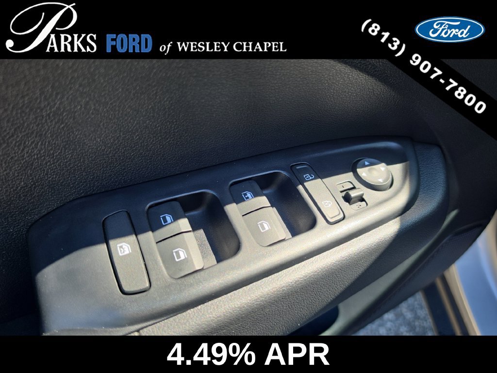 Used 2023 Hyundai Venue SE FWD image 18