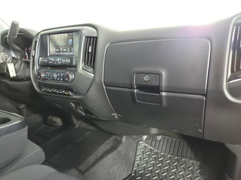 Used 2018 Chevrolet Silverado 1500 LT w/ All Star Edition AWD/4WD image 36