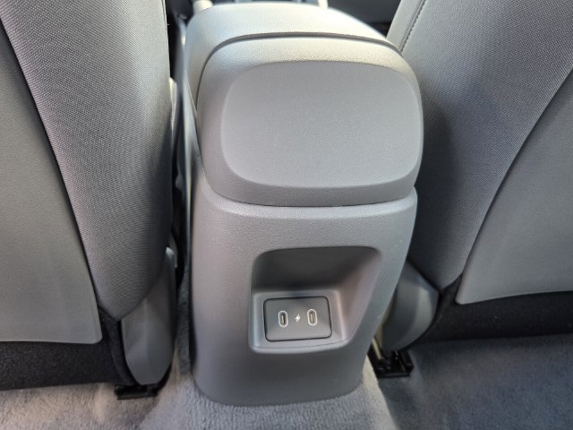 Used 2024 Hyundai Elantra SEL FWD image 14