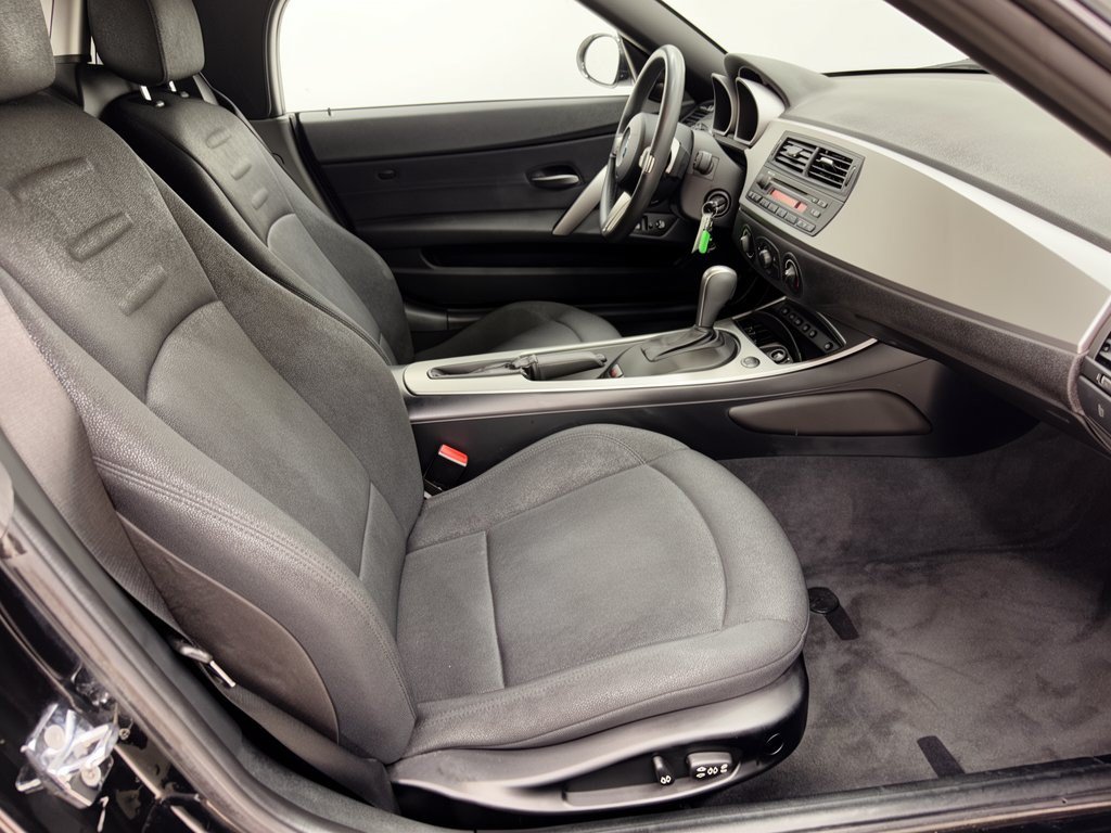 Used 2007 BMW Z4 3.0i RWD image 30