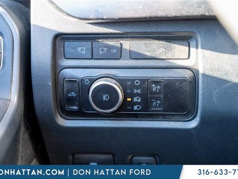 Used 2023 Ford F350 Lariat w/ FX4 Off-Road Package image 17