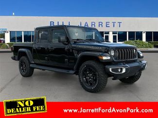 Used 2025 Jeep Gladiator High Tide video 1