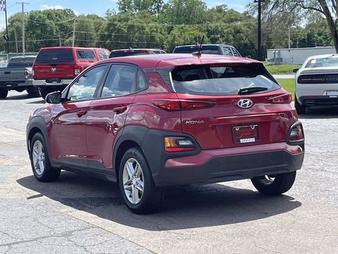 Used 2020 Hyundai Kona SE FWD image 2