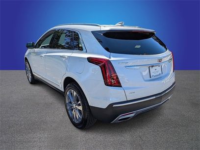 Certified 2025 Cadillac XT5 Premium Luxury