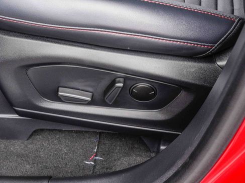 Used 2025 Ford Explorer ST-Line w/ Premium Package image 19