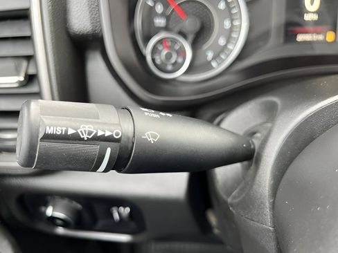 Used 2023 RAM 3500 Tradesman w/ Chrome Appearance Group image 18