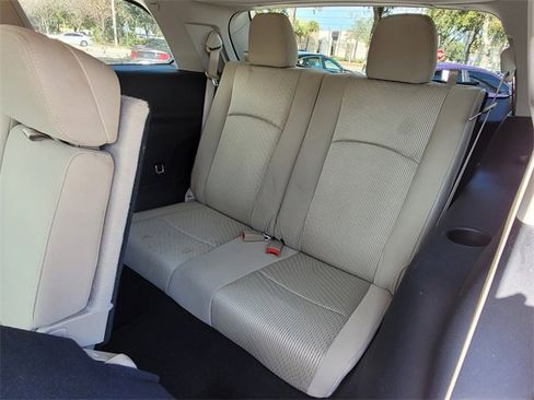Certified 2018 Dodge Journey SE image 13