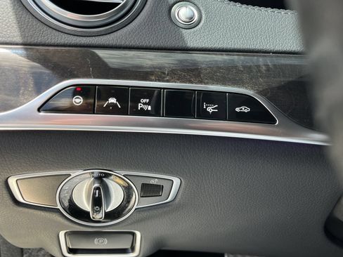 Used 2019 Mercedes-Benz S 63 AMG S 4MATIC Sedan image 29