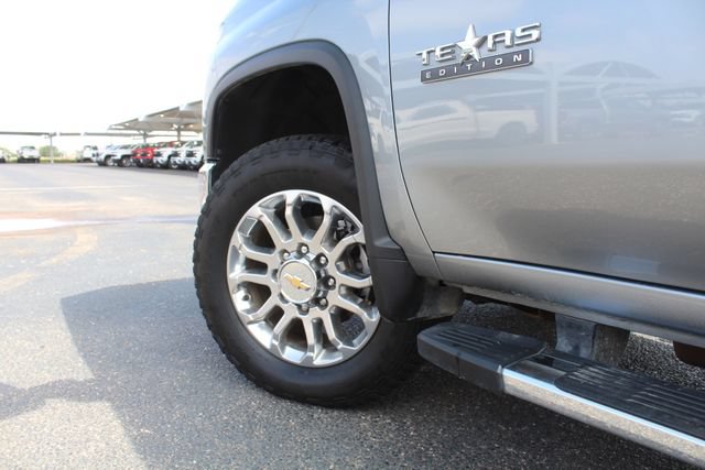 Used 2025 Chevrolet Silverado 2500 LTZ w/ LTZ Texas Edition AWD/4WD image 13