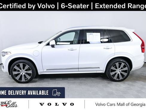 Certified 2022 Volvo XC90 T8 Inscription w/ Advanced Package AWD/4WD image 2