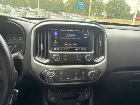 Used 2022 Chevrolet Colorado ZR2 AWD/4WD image 13