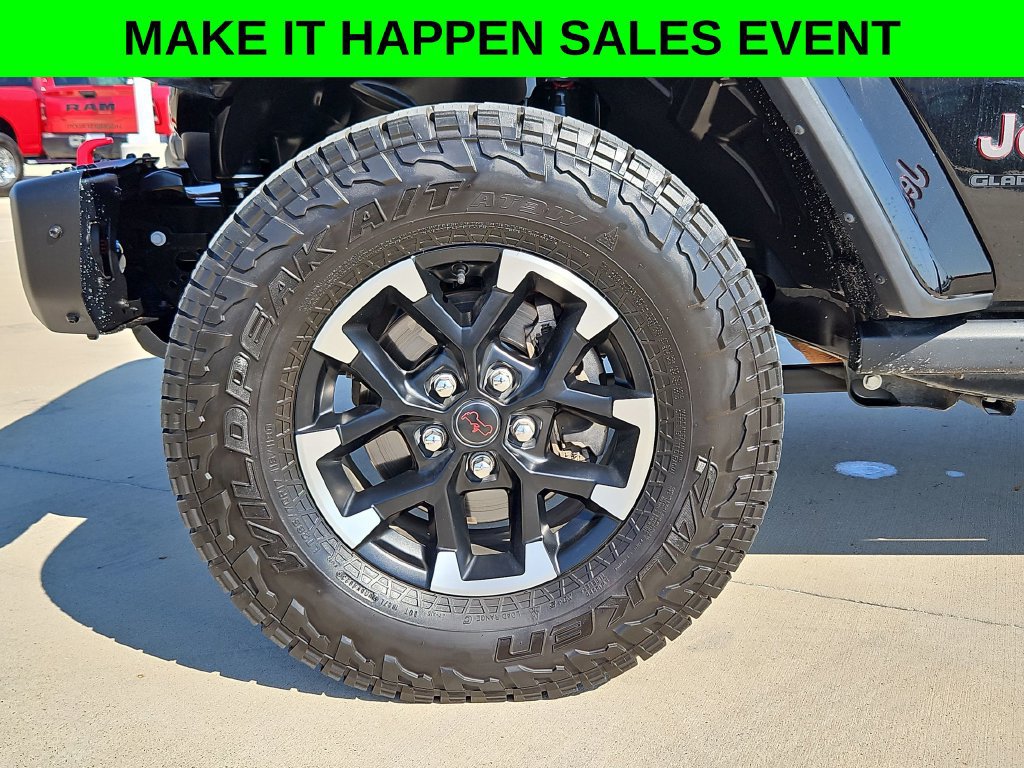 Used 2024 Jeep Gladiator Rubicon AWD/4WD image 31