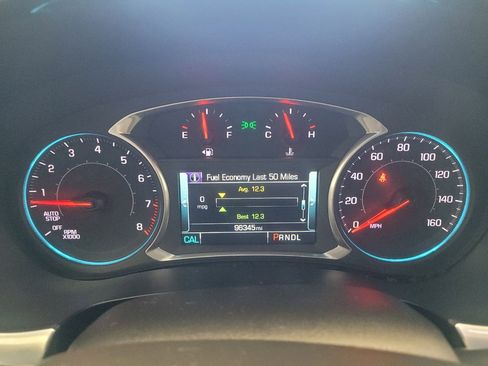 Used 2019 Chevrolet Traverse LT image 23