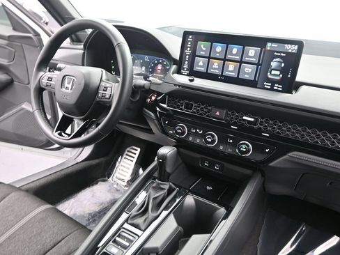 Certified 2026 Honda Accord Sport image 30