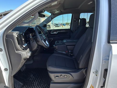 New 2026 GMC Sierra 1500 Elevation RWD image 11