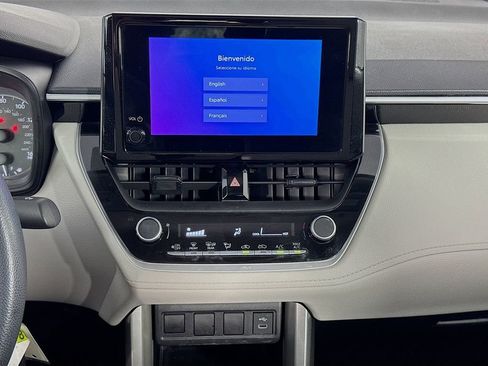 Used 2023 Toyota Corolla Cross L image 35