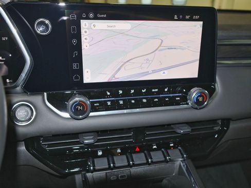 New 2026 GMC Canyon Elevation w/ Convenience Package image 13