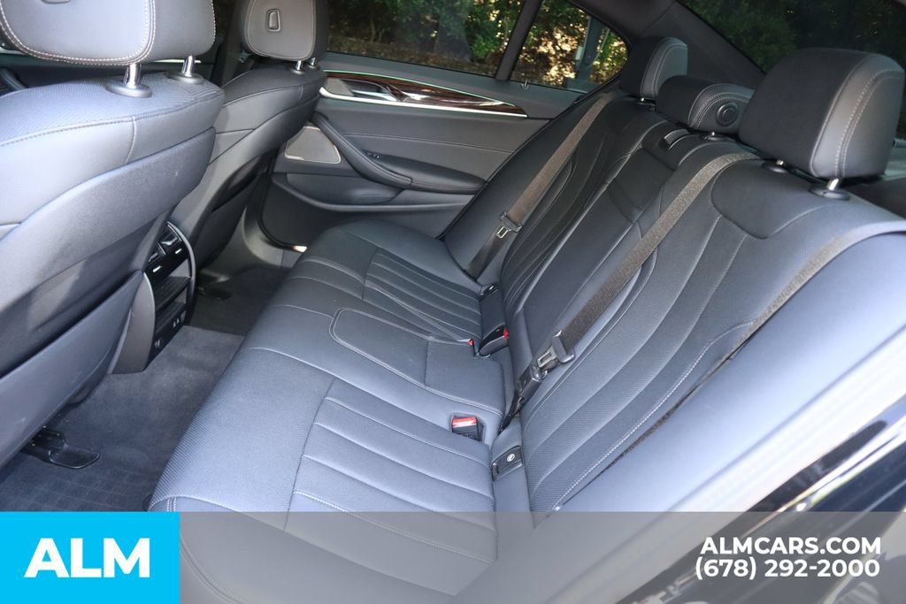 Used 2023 BMW 540i w/ M Sport Package RWD image 17