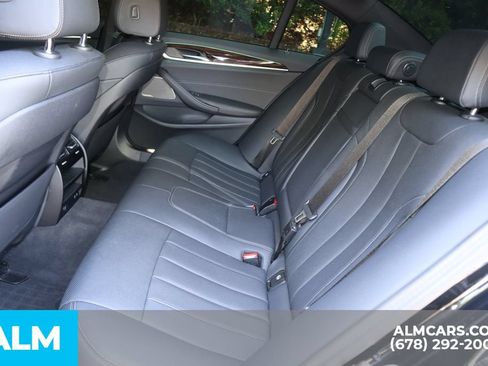 Used 2023 BMW 540i w/ M Sport Package RWD image 17