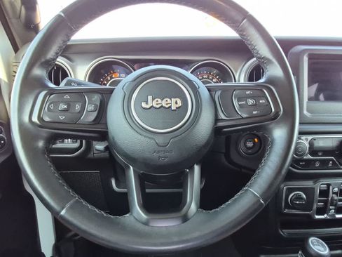 Used 2021 Jeep Wrangler Unlimited Sport AWD/4WD image 21