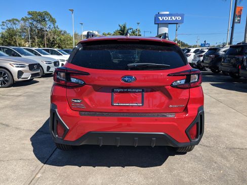 Certified 2025 Subaru Crosstrek 2.5i Limited w/ Popular Package #3A image 4