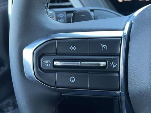 New 2026 GMC Yukon XL Elevation image 28