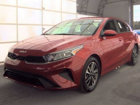 Used 2024 Kia Forte LXS FWD image 1