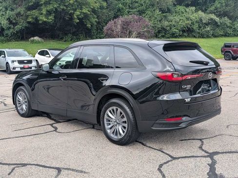 Used 2024 MAZDA CX-90 3.3 Turbo w/ Preferred Package AWD/4WD image 5