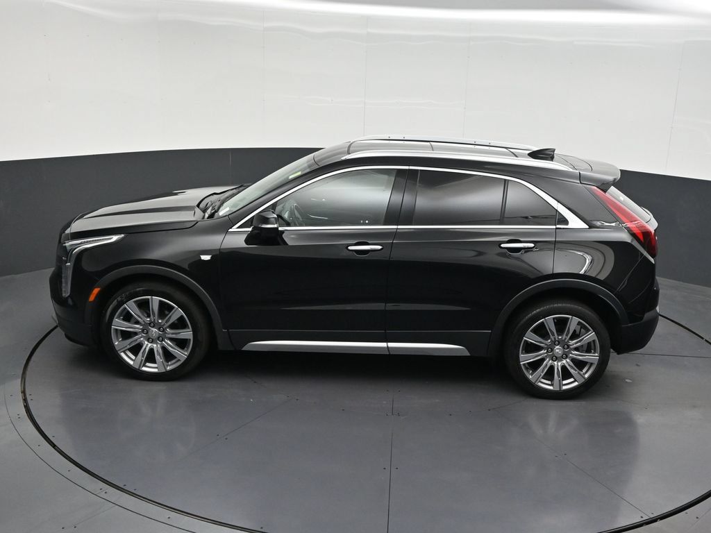 Used 2023 Cadillac XT4 Premium Luxury w/ Driver Assist Package FWD image 16