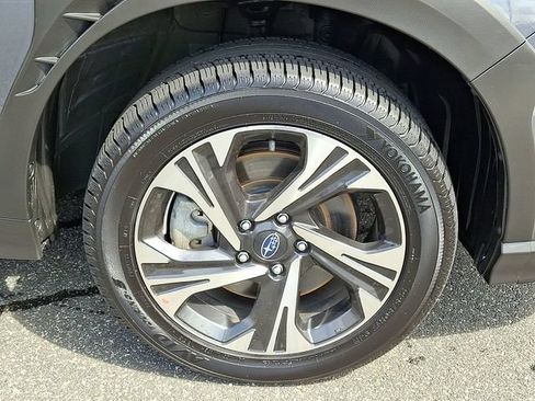 Used 2024 Subaru Crosstrek 2.0i Premium AWD/4WD image 8