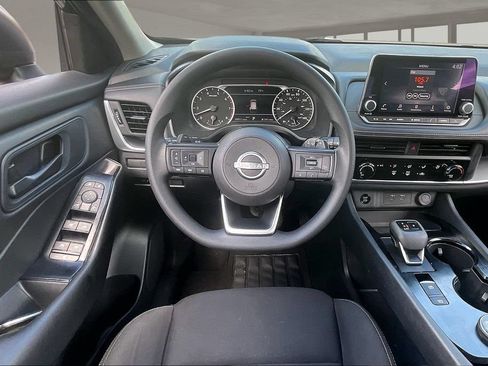Used 2024 Nissan Rogue S AWD/4WD image 8