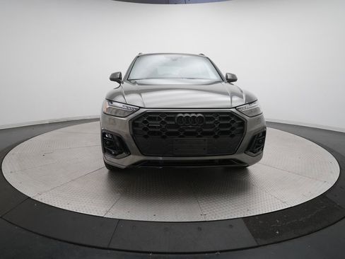 Used 2024 Audi Q5 e Prestige image 10
