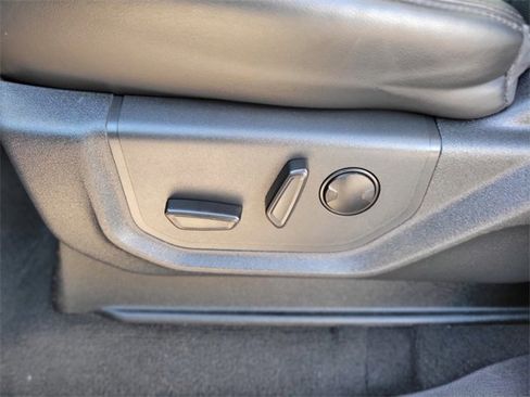 Used 2024 Ford Expedition XLT image 20