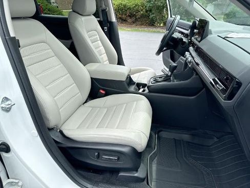 Used 2023 Honda CR-V EX-L image 28