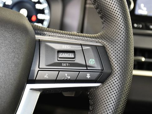 Used 2025 Mitsubishi Outlander SEL image 21