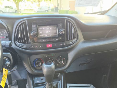 Used 2020 RAM ProMaster City Tradesman SLT image 20