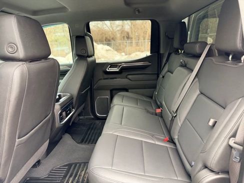 Used 2023 Chevrolet Silverado 1500 LTZ image 27