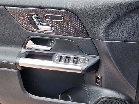 New 2026 Mercedes-Benz GLA 250 4MATIC image 22