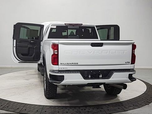 Used 2023 Chevrolet Silverado 3500 LTZ w/ Z71 Chrome Sport Edition image 14