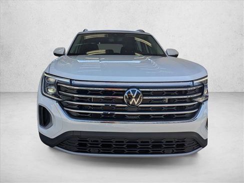 New 2026 Volkswagen Atlas SE image 9