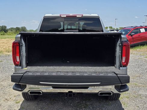 Used 2025 GMC Sierra 1500 SLT w/ SLT Premium Package AWD/4WD image 15
