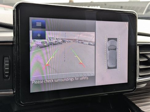 Certified 2021 Ford Explorer Limited w/ Equipment Group 301A image 25