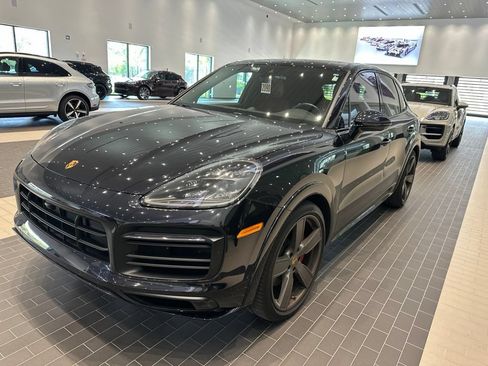 Certified 2021 Porsche Cayenne GTS AWD/4WD image 1