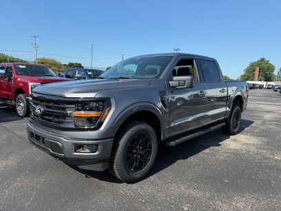 New 2026 Ford F150 XLT w/ XLT Black Appearance Package