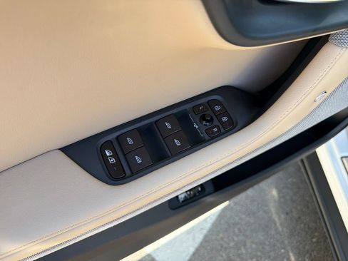 Used 2022 Polestar Polestar 2 w/ Plus Package AWD/4WD image 18