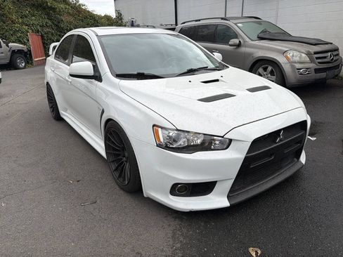 Used 2011 Mitsubishi Lancer Evolution GSR AWD/4WD image 4