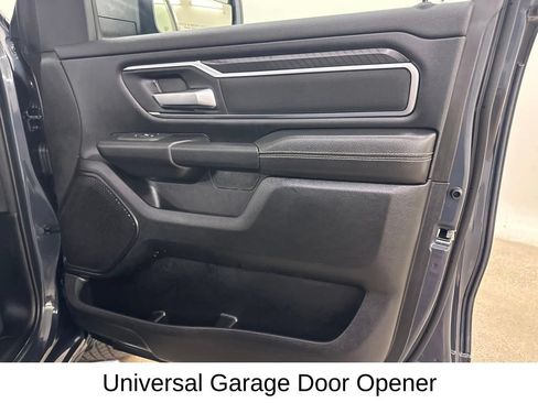 Used 2025 RAM 1500 Big Horn AWD/4WD image 24